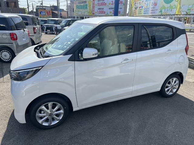 ニッサン デイズ3枚目