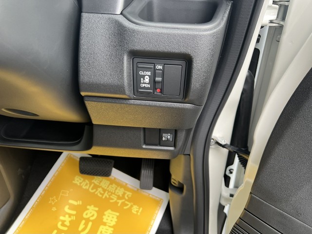 ホンダ N-BOXカスタム5枚目
