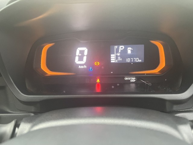 ダイハツ ミライース7枚目