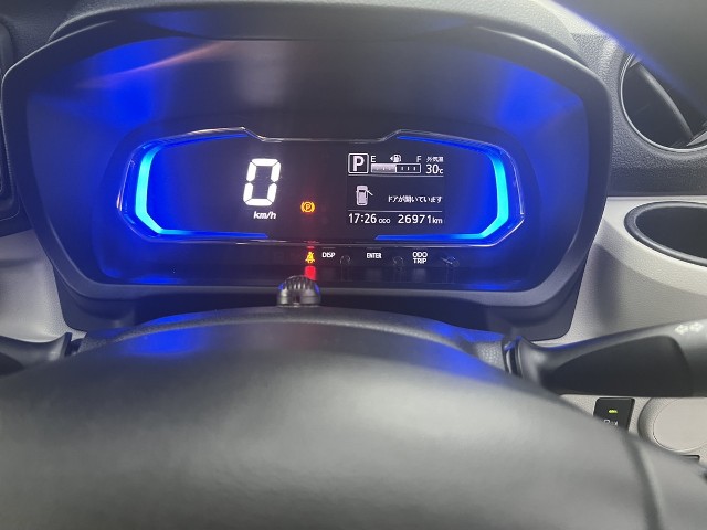 ダイハツ ミライース7枚目