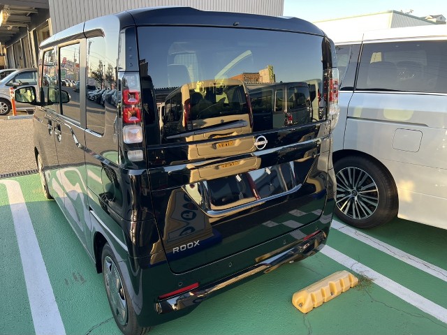 ニッサン ルークス3枚目