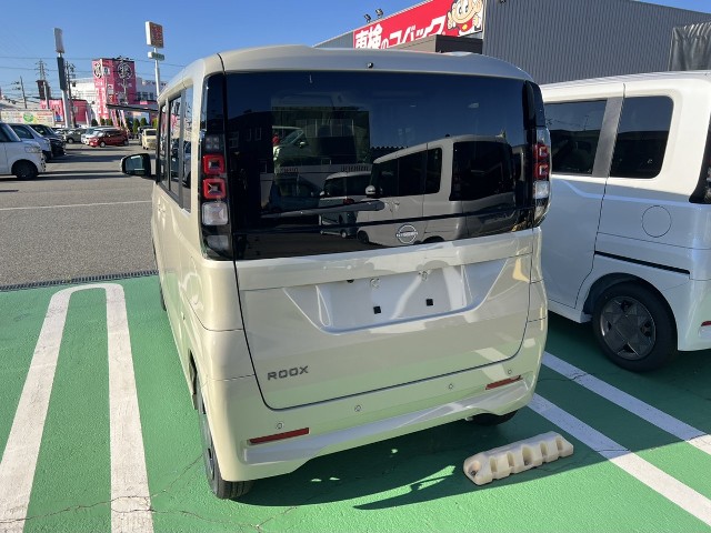 ニッサン ルークス4枚目